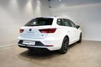 Seat LEON ST 2.0 TSI FR Virtual,Pano,Trekhaak, Auto's, Gebruikt, Euro 6, 1984 cc, Leon