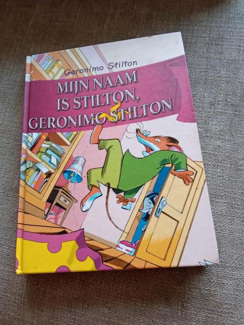 Geronimo Stilton - Mijn naam is Stilton, Geronimo Stilton, Boeken, Kinderboeken | Jeugd | onder 10 jaar, Zo goed als nieuw, Ophalen of Verzenden