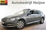 Skoda Superb Combi iV 218PK DSG HYBRID BUSINESS LEDER/NAVI/P, 12 maanden, Gebruikt, Zwart, 4 cilinders