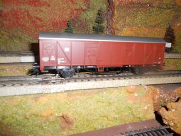 Märklin 4732 gesloten goederenwagon van de DB beschikbaar voor biedingen