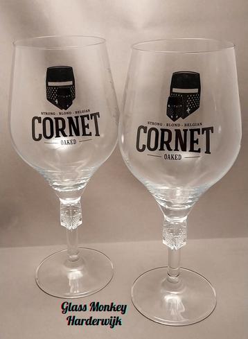 Cornet bierglazen. 50cl ( zwart logo ) beschikbaar voor biedingen
