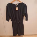 Sessun Zwarte Jurk XS - Nieuw!, Kleding | Dames, Nieuw, Ophalen of Verzenden, Maat 34 (XS) of kleiner, Boven de knie
