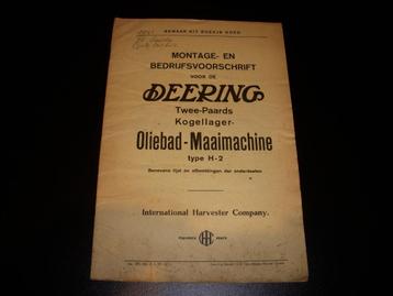 Folder montage Deering twee paarden oliebad Maaimachine 1937 beschikbaar voor biedingen