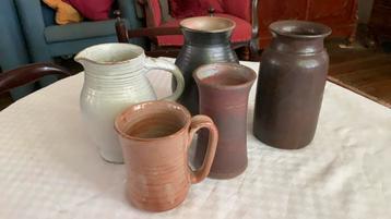 Nederlands keramiek, vaas, karaf, brocante beschikbaar voor biedingen