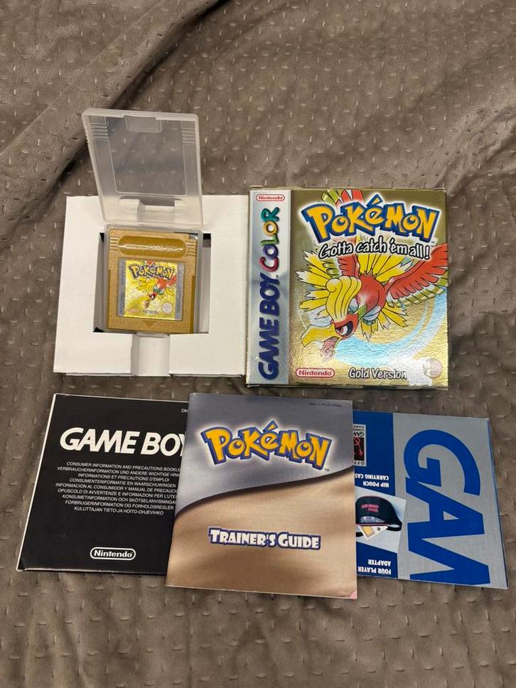 Pokemon Gold Nintendo Game Boy Color Compleet, Spelcomputers en Games, Games | Nintendo Game Boy, Zo goed als nieuw, Avontuur en Actie