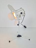 Vintage projector tafellamp wit 40 cm vintage 1970 lamp, N, Ophalen of Verzenden, N, Metaal