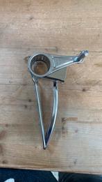 Kaasrasp molen, Ophalen of Verzenden, Zo goed als nieuw