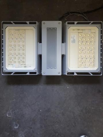 6 LED STRALERS, PHILIPS, IP 65, GEBRUIKT,IN ZEER GOEDE STAAT beschikbaar voor biedingen