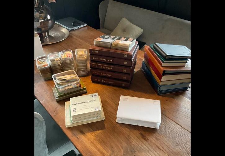 Verzameling postzegels, Postzegels en Munten, Postzegels | Volle albums en Verzamelingen, Nederland en Buitenland, Ophalen