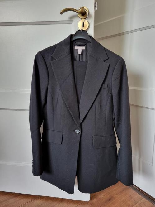 Zwart damespak H&M maat M (jasje 38, broek 40), Kleding | Dames, Jasjes, Kostuums en Pakken, Zo goed als nieuw, Kostuum of Pak