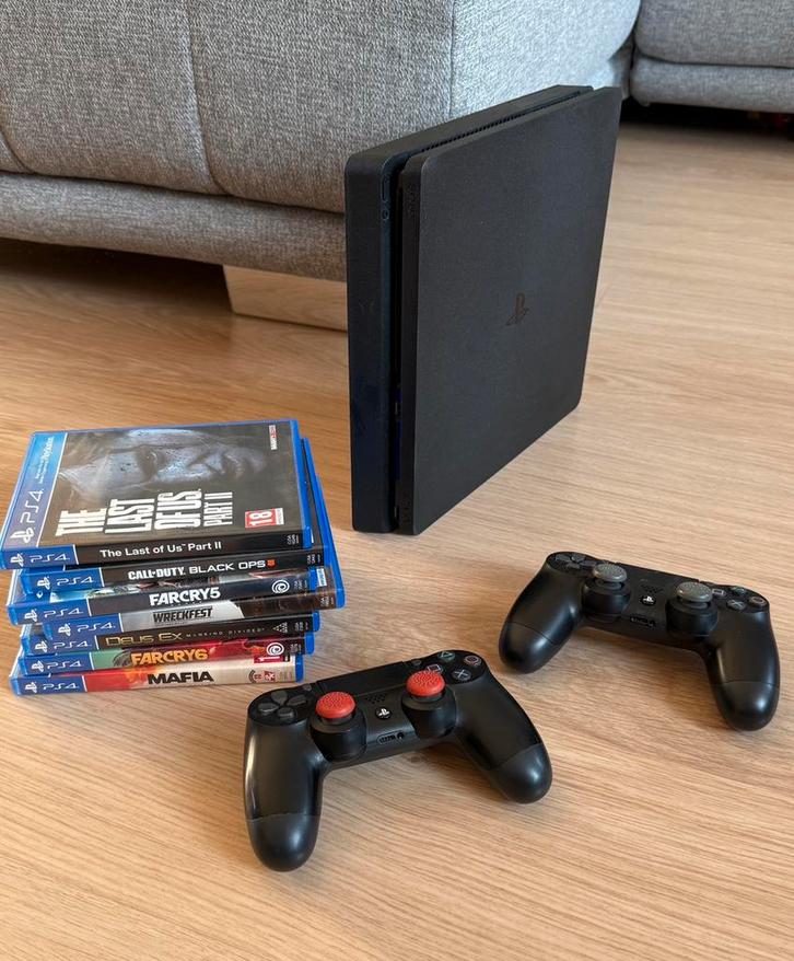 Playstation 4 slim, nette staat, games en 2 controllers, Spelcomputers en Games, Spelcomputers | Sony PlayStation 4, Zo goed als nieuw