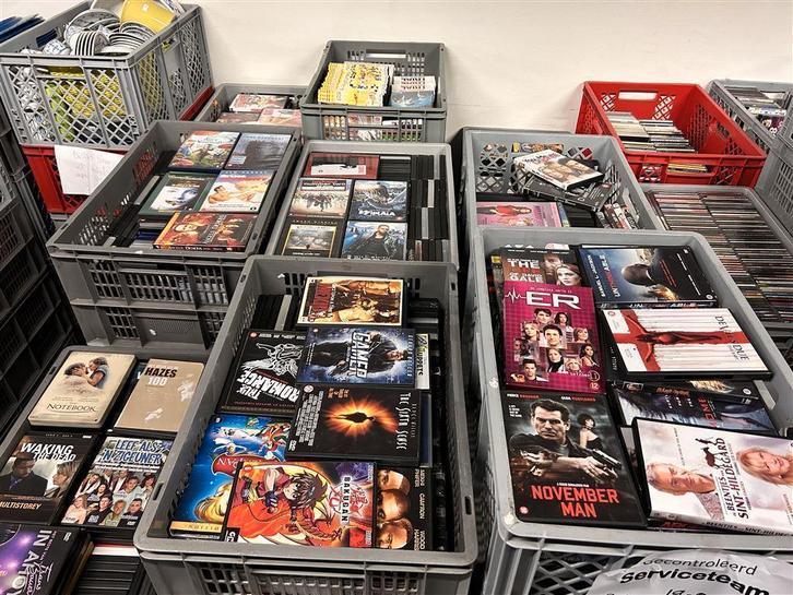 !!OPRUIMINGSACTIE!! DVD ACTIE !! Doos van 100 stuks voor €10, Cd's en Dvd's, Dvd's | Actie, Gebruikt, Alle leeftijden, Ophalen of Verzenden