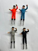 4 nieuwe metalen Spoor1 1:32 figuren, 4 machinisten, Overige merken, Gelijkstroom of Wisselstroom, Ophalen of Verzenden, Nieuw