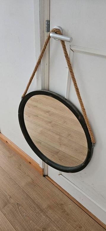 Spiegel 55 cm beschikbaar voor biedingen