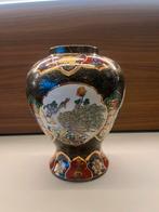 Japans porseleinen vaas, handgeschilderd, 25 cm, Huis en Inrichting, Woonaccessoires | Vazen, Ophalen, Gebruikt, Overige kleuren