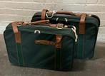 2 x koffer Groen met leder gespen, Sieraden, Tassen en Uiterlijk, Koffers, Ophalen, Gebruikt, Overige materialen, Wieltjes
