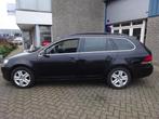 Volkswagen Golf Variant 1.2 TSI Comfortline AUTOMAAT, 700 kg, Zwart, Golf Variant, 17 km/l