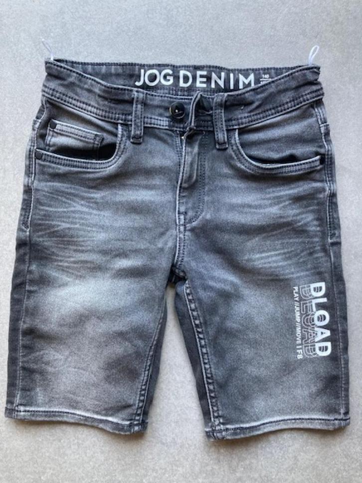 Jeans korte broek jongens grijs maat 140, Kinderen en Baby's, Kinderkleding | Maat 140, Zo goed als nieuw, Jongen, Broek, Ophalen of Verzenden