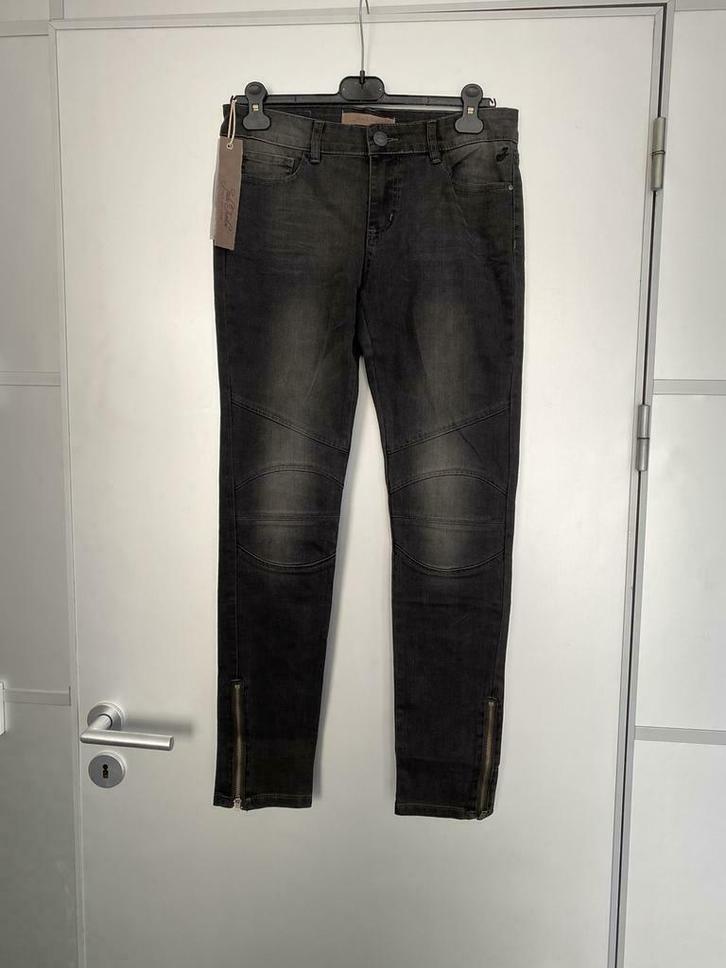 G108 Nieuw: Jade Twelve mt 30+31=M jeans broek grijs, Kleding | Dames, Spijkerbroeken en Jeans, Nieuw, W30 - W32 (confectie 38/40)