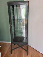 ikea fabrikor vitrinekast, Huis en Inrichting, Kasten | Vitrinekasten, Ophalen, Zo goed als nieuw, 25 tot 50 cm