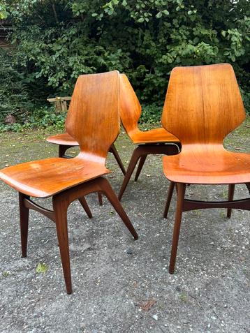 4 eetkamerstoelen (vintage/Louis van teeffelen/TEAK) beschikbaar voor biedingen
