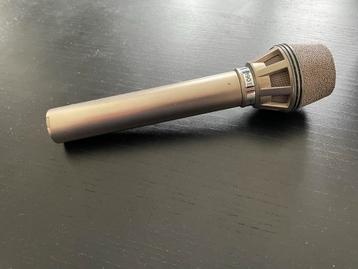 AKG D190e Vintage Microfoon beschikbaar voor biedingen