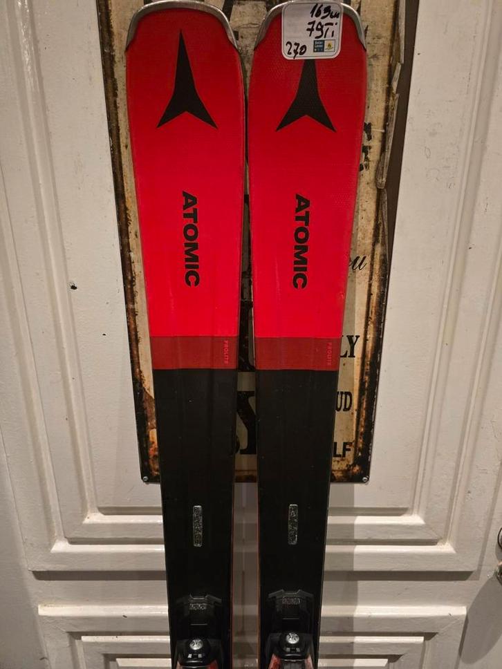 163cm ATOMIC REDSTER 79TI TITANIUM WOODCORE ALL ROUND 799€, Sport en Fitness, Skiën en Langlaufen, Zo goed als nieuw, Ski's, Skiën