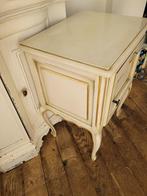 Zeer oud houten nachtkastje Queen Ann foto 1 t/m 8, Antiek en Kunst, Ophalen