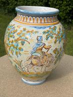 Een Talavera vaas hand geschilderd, Antiek en Kunst, Antiek | Vazen, Ophalen