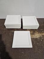 11 stuks vierkante borden 25cm € 2,50 p.st., Gebruikt, Ophalen of Verzenden, Bord(en), Effen