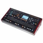 Behringer DeepMind 12D Analoge Synthesizer, Muziek en Instrumenten, Overige merken, Zo goed als nieuw, Met midi-aansluiting, Overige aantallen