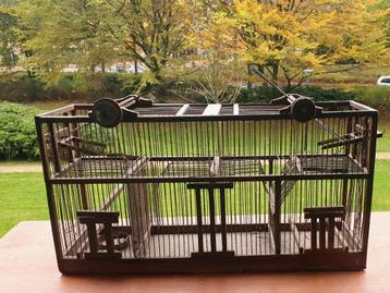 3 Prachtige oude vogelkooien  beschikbaar voor biedingen