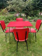 Vintage/jaren 50 rode formica tafel met 4 stoelen., Ophalen, Gebruikt, Jaren 50, kleurrijk, bohemien, vintage, 4 tot 6 stoelen