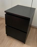 Zwart IKEA nachtkastje, Huis en Inrichting, Slaapkamer | Nachtkastjes, Ophalen, Gebruikt, Minder dan 45 cm, 55 tot 70 cm