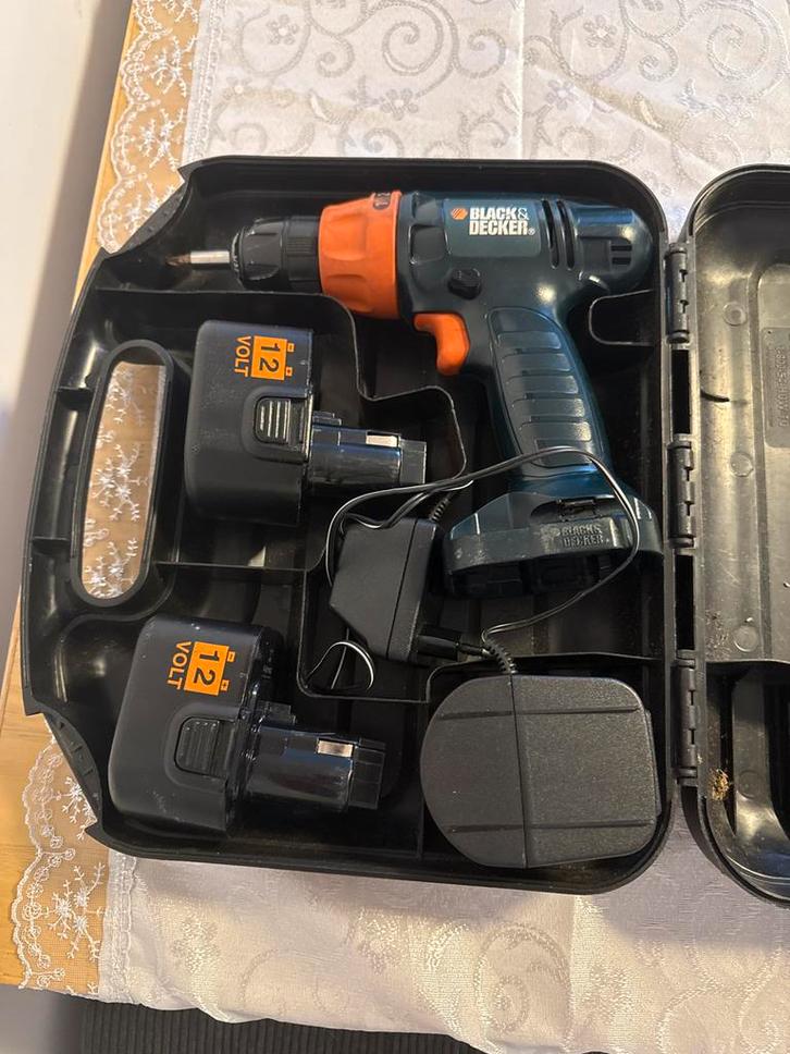 Black & Decker Boor- en Schroefmachine - Goed, Doe-het-zelf en Verbouw, Gereedschap | Boormachines, Gebruikt, Boor- en Schroefmachine