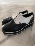 Zwart witte schoenen maat 37, Ophalen of Verzenden, Zo goed als nieuw, Zwart