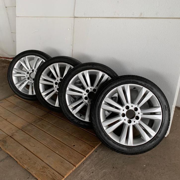 Mercedes wheels 225/45 R17, Auto-onderdelen, Overige Auto-onderdelen, Mercedes-Benz, Gebruikt, Ophalen of Verzenden