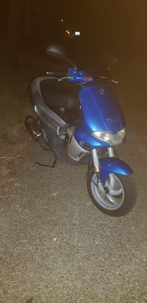 Gilera runner fx 125cc 2t, Fietsen en Brommers, Scooters | Peugeot, Zo goed als nieuw, Overige modellen, Tweetakt, Ophalen
