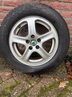 Skoda Velgen met Winterbanden van een Octavia bouwjaar 2000, Ophalen, Gebruikt, Overige, Banden en Velgen