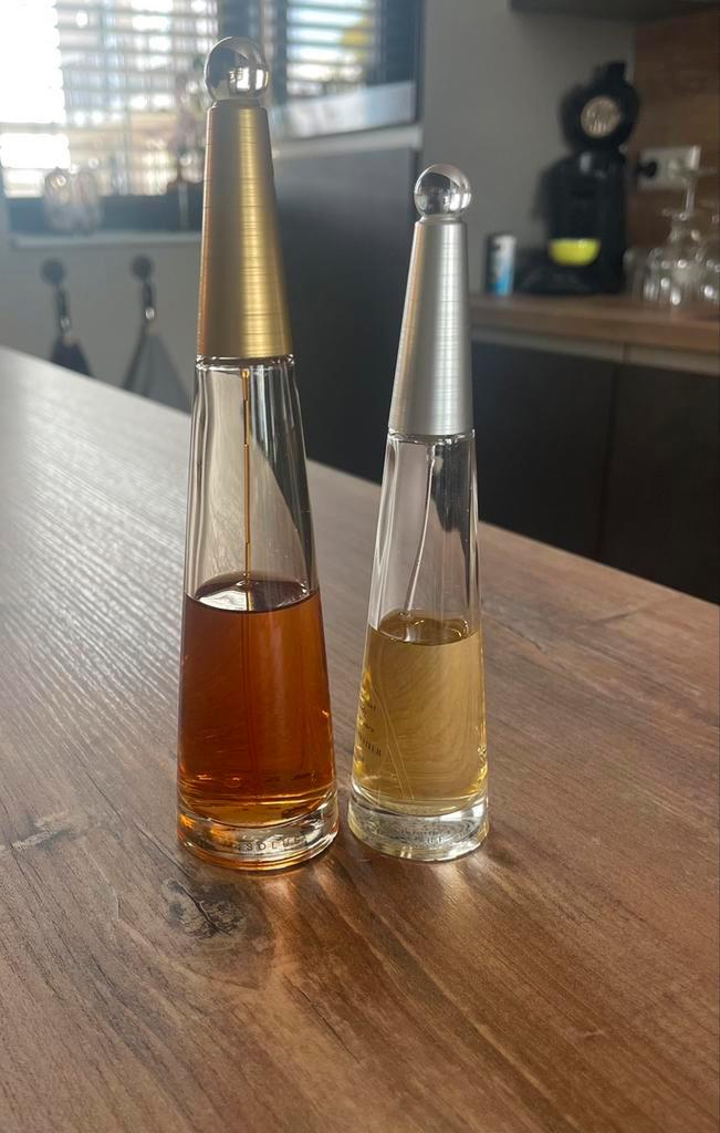 2x Issey Myake geuren, Sieraden, Tassen en Uiterlijk, Uiterlijk | Parfum, Zo goed als nieuw, Ophalen of Verzenden