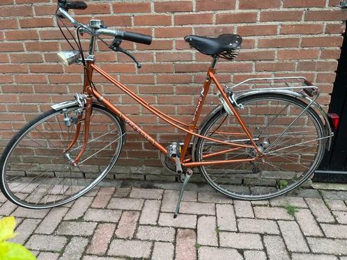 Gazelle damesfiets unieke kleur, Fietsen en Brommers, Fietsen | Oldtimers, 55 tot 59 cm, Jaren '60 of nieuwer, Ophalen