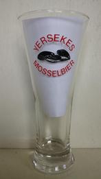 Yersekes Mosselbier Glas tuitvorm op dikke voet, Ophalen of Verzenden, Zo goed als nieuw, Glas of Glazen, Overige merken