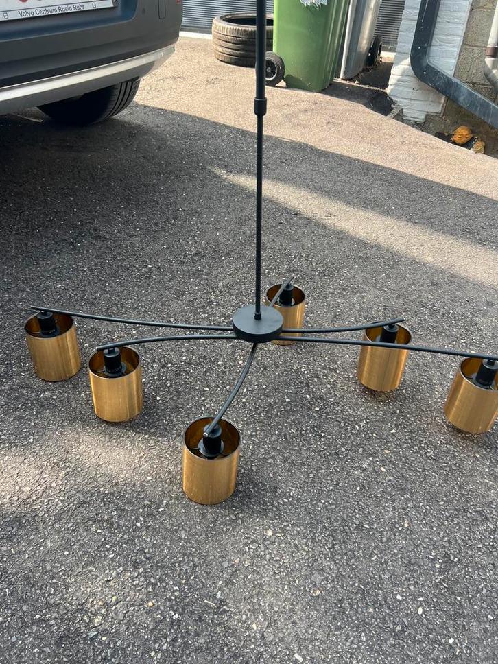 Moderne Hanglamp met 6 Gouden Kappen (2 stuks), Huis en Inrichting, Lampen | Hanglampen, Nieuw, 75 cm of meer, Metaal, Ophalen of Verzenden