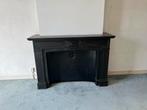 Antieke zwarte en witte Schouw 160 breed 55 diep, Huis en Inrichting, Ophalen, Gebruikt, Inzethaard, Houthaard