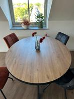 Nice dining table 150x120, Huis en Inrichting, Tafels | Eettafels, Ophalen, Zo goed als nieuw, Vijf personen of meer, Ovaal