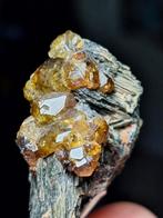 ANDRADIET/ACTINOLIET, IRAN, Ophalen of Verzenden, Mineraal