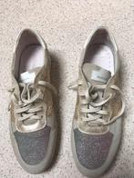 Sneakers, licht beige goud mt  41, Beige, Ophalen of Verzenden, Nero giardini, Sneakers of Gympen