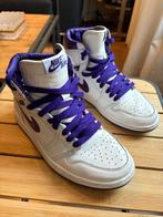 Nike jordan air 38,5, Wit, Nike, Ophalen of Verzenden, Sneakers of Gympen