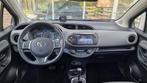 Toyota Yaris 1.5 Hybrid Trend, Navigatie, LM velgen, NL auto, Auto's, 4 cilinders, Origineel Nederlands, Bedrijf, 48 €/maand