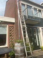Uitschuifbare aluminium ladder 2x12 tredes, Doe-het-zelf en Verbouw, Ladders en Trappen, Gebruikt, Ophalen of Verzenden, 4 meter of meer